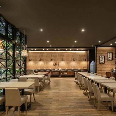 Kindness Hotel-Jue Ming Kaohsiung Luaran gambar
