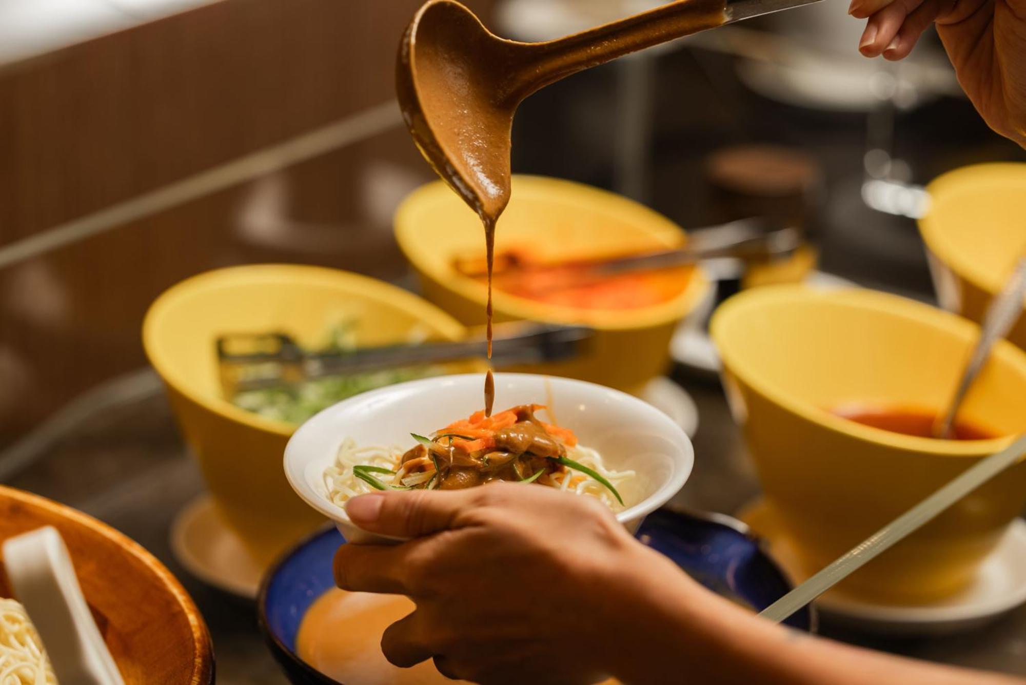 Kindness Hotel-Jue Ming Kaohsiung Luaran gambar
