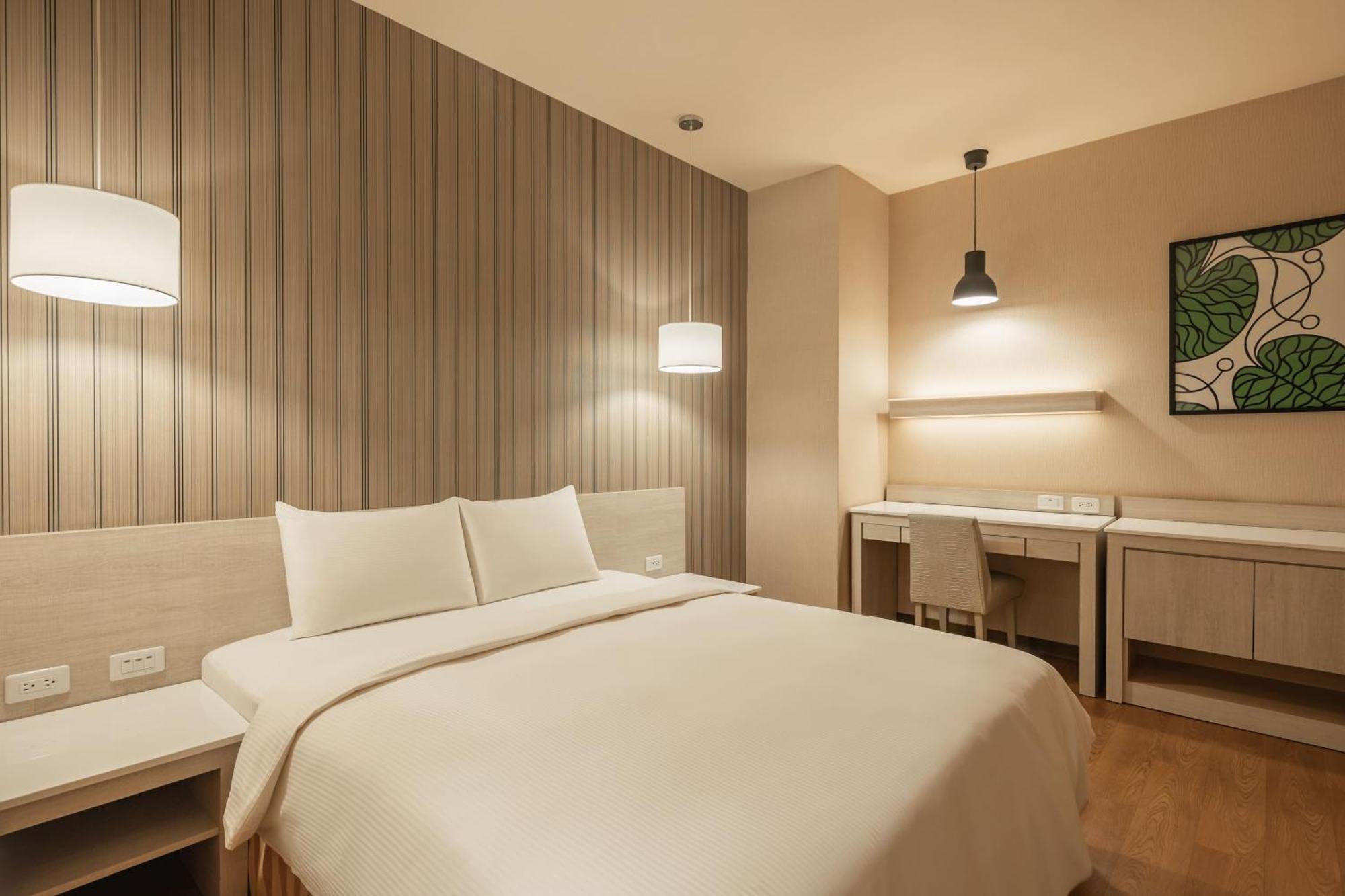 Kindness Hotel-Jue Ming Kaohsiung Bilik gambar