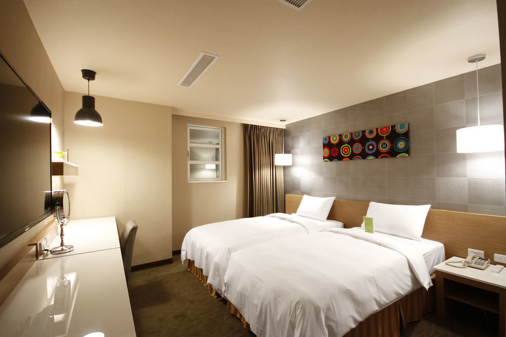 Kindness Hotel-Jue Ming Kaohsiung Luaran gambar