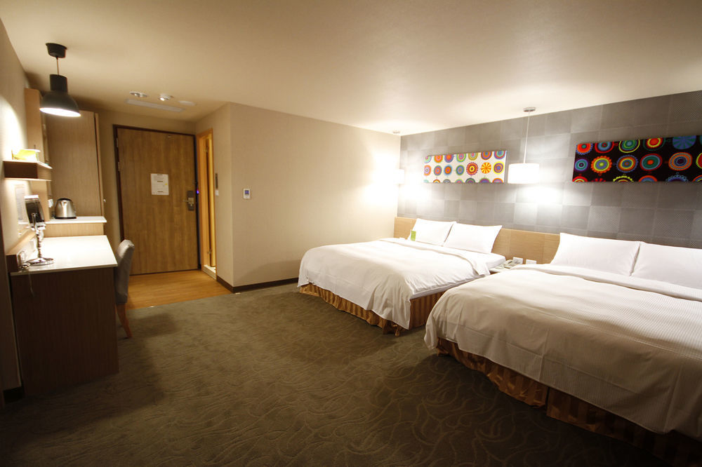 Kindness Hotel-Jue Ming Kaohsiung Luaran gambar