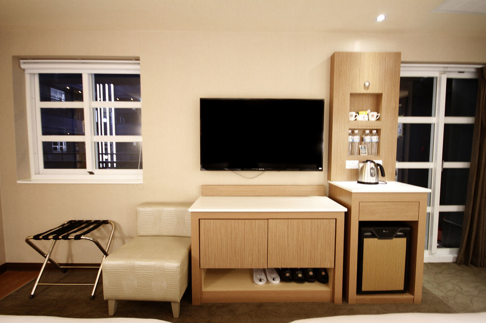 Kindness Hotel-Jue Ming Kaohsiung Luaran gambar